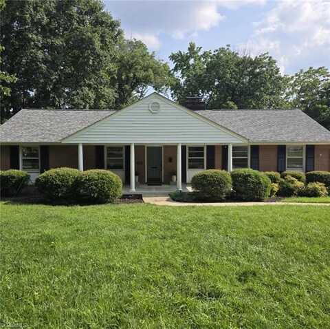 2611 Fairway Drive, Greensboro, NC 27408