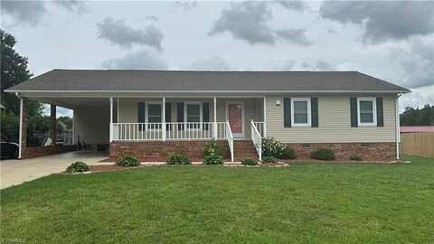 106 Winchester Court, Trinity, NC 27370