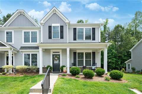 175 Pinewood Lane, Advance, NC 27006