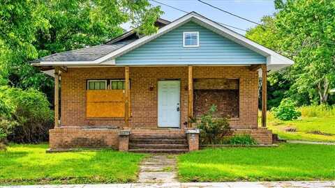 218 Robin Circle, Salisbury, NC 28144