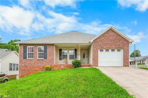 3535 Cortland Drive, Winston Salem, NC 27105