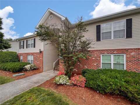 1885 Crest Hollow Drive, Winston Salem, NC 27103