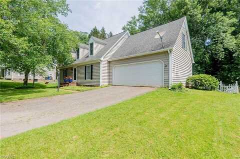 411 Woodbury Lane, Mount Airy, NC 27030