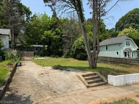 526 Lockland Avenue, Winston Salem, NC 27103