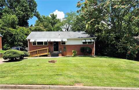 2217 Douglas Hill Drive, Winston Salem, NC 27105