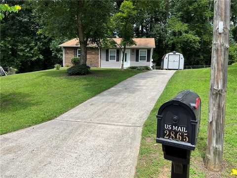 2865 Aztec Court, Winston Salem, NC 27103