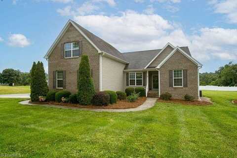 6535 Sullivantown Road, Walkertown, NC 27051