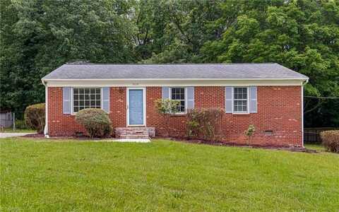 5038 Woodsboro Lane, Winston Salem, NC 27105