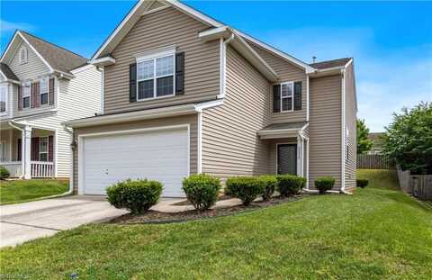 2575 Fiddlers Glenn Drive, Winston Salem, NC 27127
