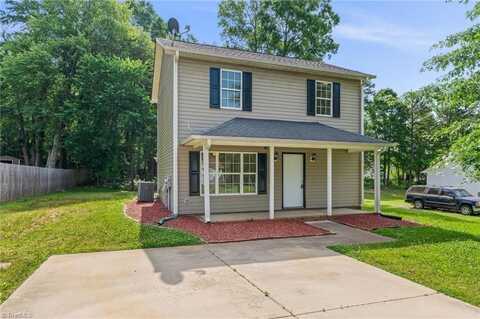 119 Pineywood Street, Thomasville, NC 27360