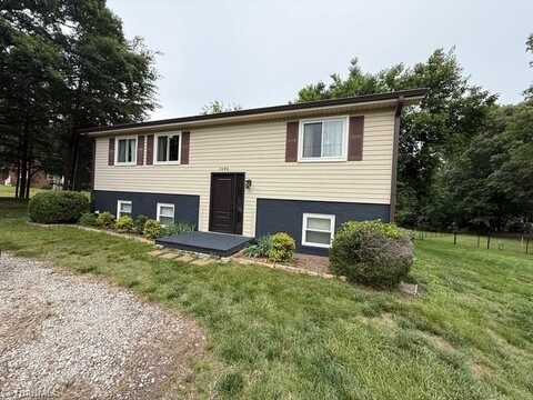 7098 E Fork Road, High Point, NC 27265