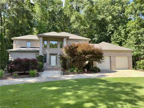 606 Dorado Circle, High Point, NC 27265