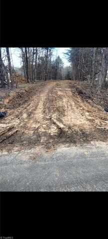 4916 Little Store Road, Mc Leansville, NC 27301
