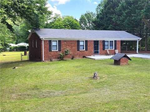 6905 Harlow Drive, Archdale, NC 27263