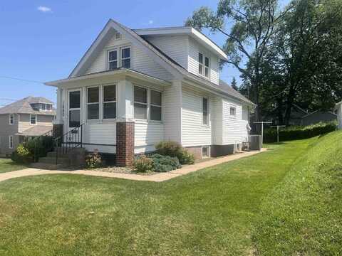 1680 Ashton, Dubuque, IA 52001