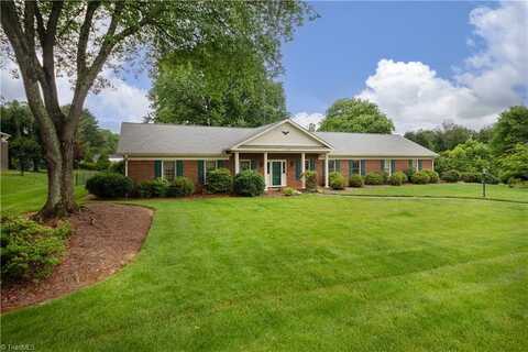 6801 Whitby Court, Clemmons, NC 27012