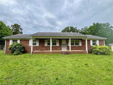 5261 Windemere Circle, Trinity, NC 27370