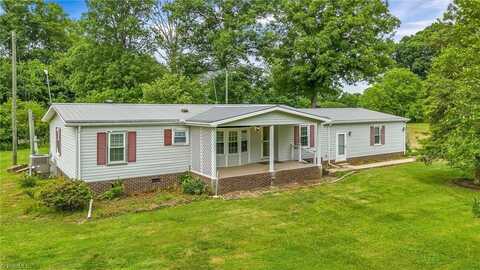 2891 Greenhorn Road, Roaring River, NC 28669