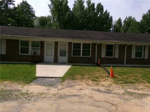 1539 NC Highway 65 W, Walnut Cove, NC 27052