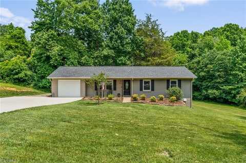 4879 Colonial Circle, Trinity, NC 27370