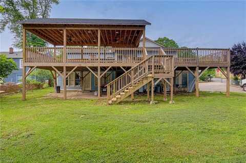 1401 Bretton Street, Winston Salem, NC 27105