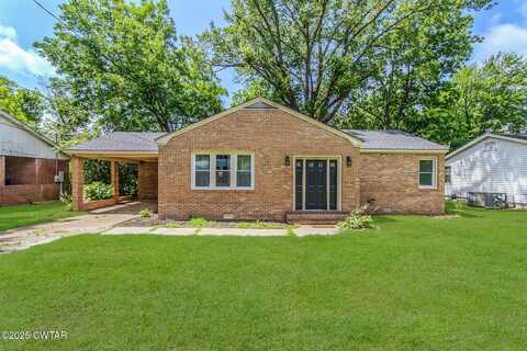 2017 Barham Street, Milan, TN 38358