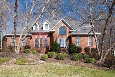 4229 Saddlewood Forest Drive, Winston Salem, NC 27106