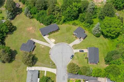 120 Jacklyn Court, High Point, NC 27265