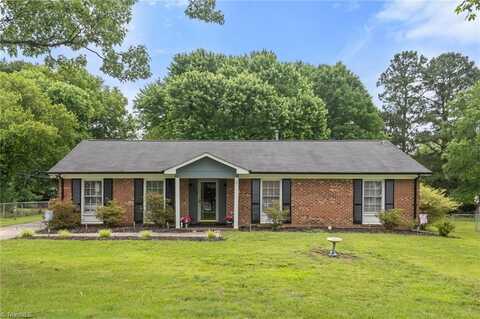 1906 Middlewood Court, High Point, NC 27265