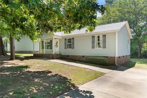 610 Vista Circle, High Point, NC 27263