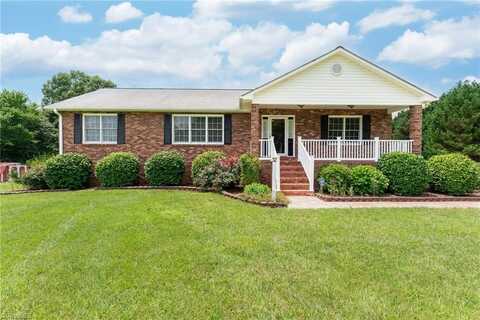 845 Howell Road, Mocksville, NC 27028