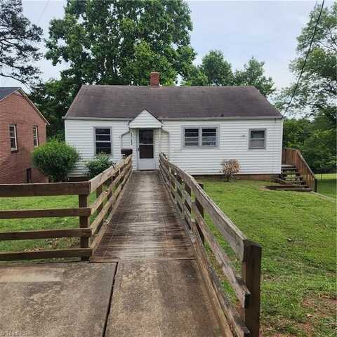 1712 Mansfield Street, Winston Salem, NC 27107