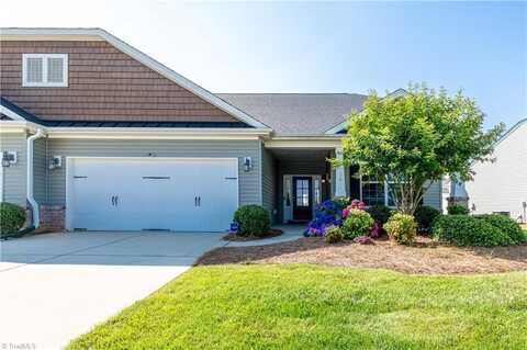 136 Maryland Drive, Thomasville, NC 27360