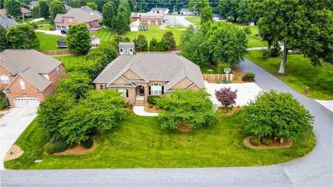 31 Trenton Drive, Kernersville, NC 27284