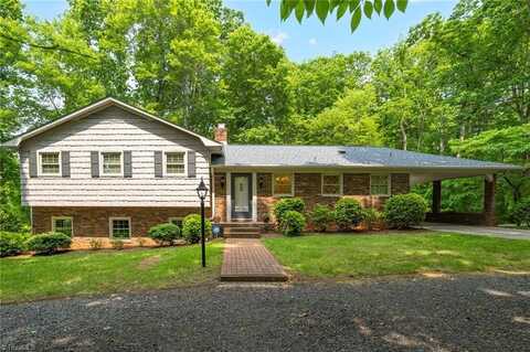 2665 Kecoughtan Road, Pfafftown, NC 27040