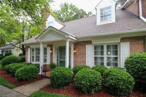 39 Fountain Manor Drive, Greensboro, NC 27405