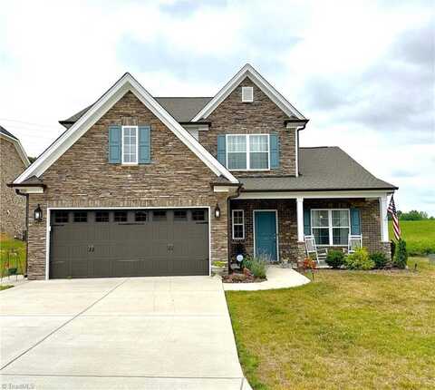 12 Freemont Court, Thomasville, NC 27360