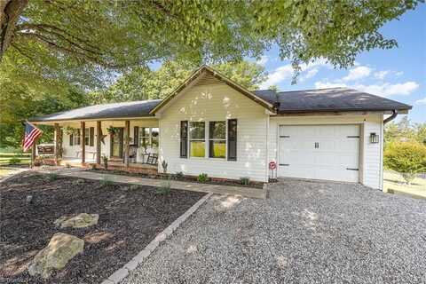132 Mulberry Lane, Stokesdale, NC 27357