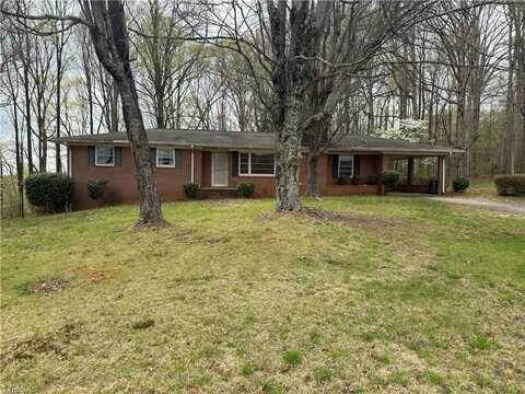 1679 Sheffield Road, Mocksville, NC 27028