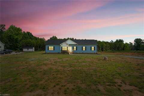 565 Dabbs Farm Road, Yanceyville, NC 27379