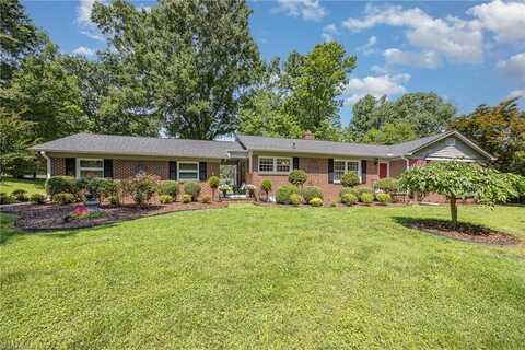 209 Rockspring Drive, Thomasville, NC 27360