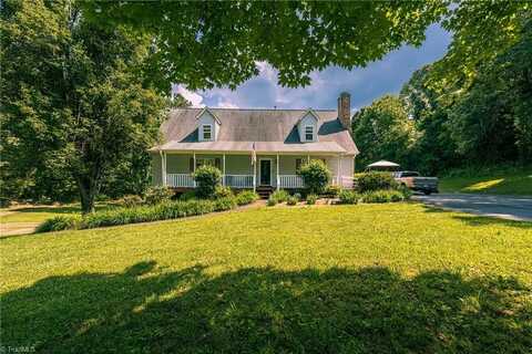 5750 Gayray Street, Clemmons, NC 27012