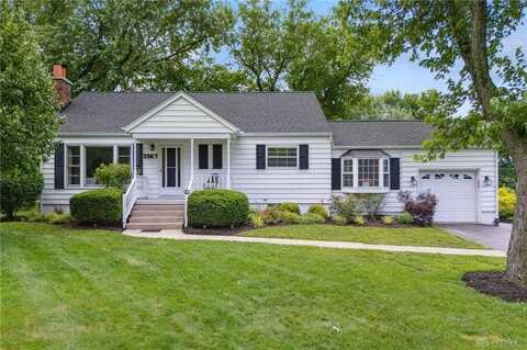 3967 Shadeland Avenue, Beavercreek, OH 45432