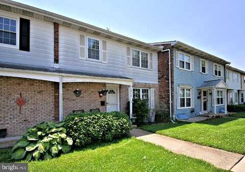 1938 BEECH LANE, BENSALEM, PA 19020
