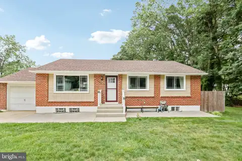 102 WOODSHADE DRIVE, NEWARK, DE 19702