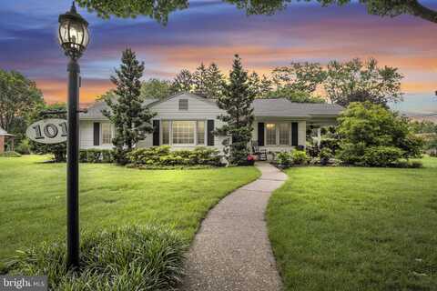 101 N SAINT JOHNS DRIVE, CAMP HILL, PA 17011