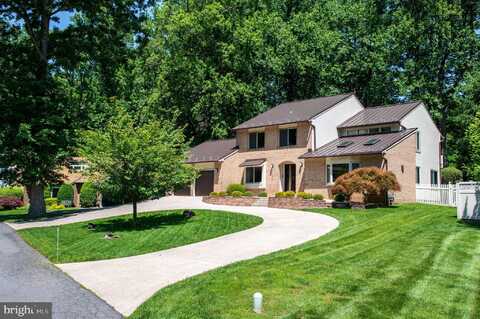 8033 CYPRESS GROVE LANE, CABIN JOHN, MD 20818