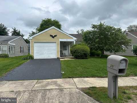 38 NARBERTH PLACE, SOUTHAMPTON, NJ 08088