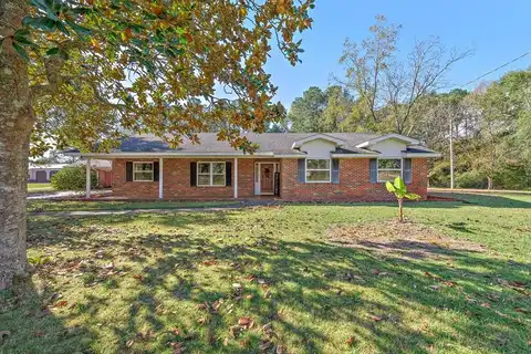 1303 Highland Drive, Elba, AL 36323