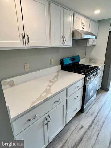 1960 FOUNTAINBROOK COURT, WOODBRIDGE, VA 22192